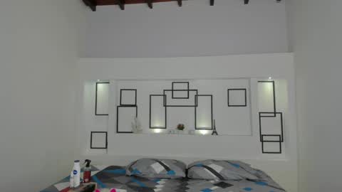 Snapshot of namoismith chatting on February 14, 2025, 4:47 am Namoi Smith online show from February 14, 2025, 4:47 am