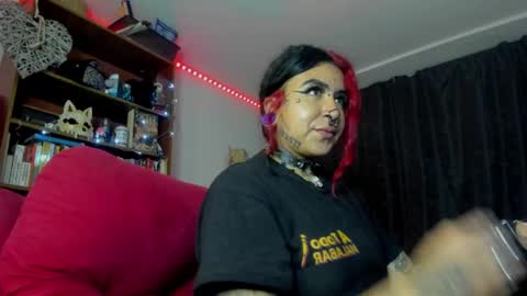 Val  online show from October 9, 2025, 5:16 am