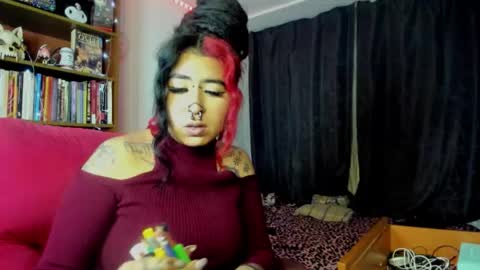 Val  online show from October 26, 2025, 2:06 am