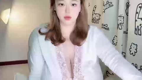 Snapshot of nanabigbobo chatting on October 18, 2025, 4:19 pm nanabigbobo online show from October 18, 2025, 4:19 pm