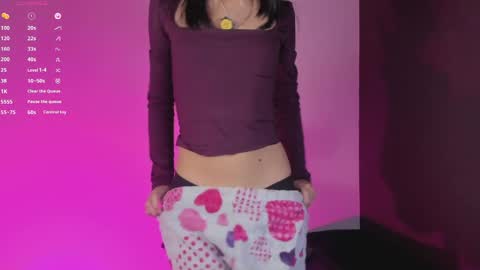 Snapshot of nanakodollx chatting on May 25, 2026, 9:10 pm Nana Natalia online show from May 25, 2026, 9:10 pm