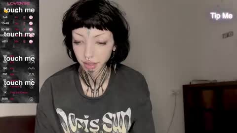 Nana online show from December 14, 2024, 2:10 pm