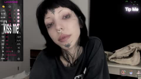 Nana online show from December 27, 2024, 6:20 pm