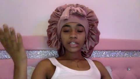 Snapshot of nanaonn chatting on June 16, 2026, 12:02 am nanaonn online show from June 16, 2026, 12:02 am