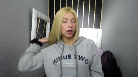 nancy blonde online show from June 18, 2026, 1:04 pm