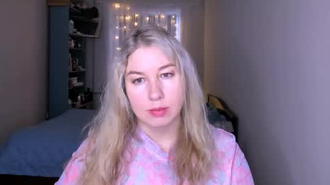 Snapshot of nancysanders chatting on May 1, 2026, 7:02 am Nancy online show from May 1, 2026, 7:02 am