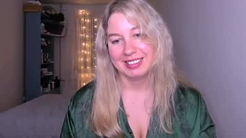 Snapshot of nancysanders chatting on May 16, 2026, 8:29 pm Nancy online show from May 16, 2026, 8:29 pm
