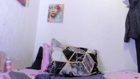NANIIS online show from June 5, 2026, 6:52 am