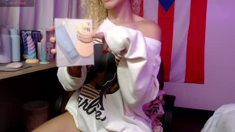 Snapshot of nanikitty69 chatting on January 21, 2025, 11:13 am Nanki Teresa online show from January 21, 2025, 11:13 am