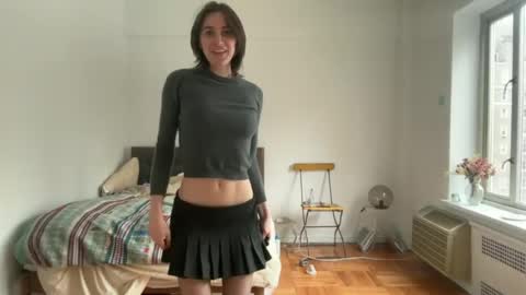 Naomi      online show from June 14, 2026, 10:34 pm