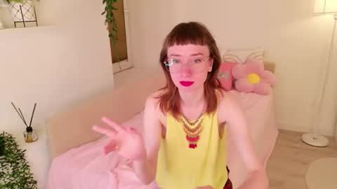 naomi_evermore online show from July 19, 2026, 5:44 am