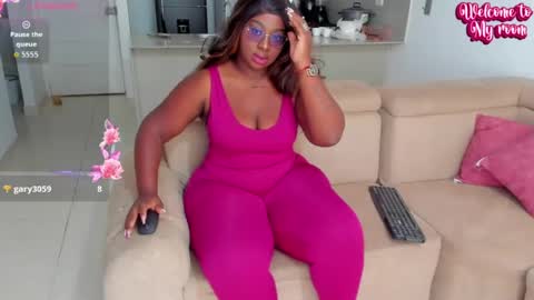 Nathalia King online show from July 28, 2026, 6:20 pm