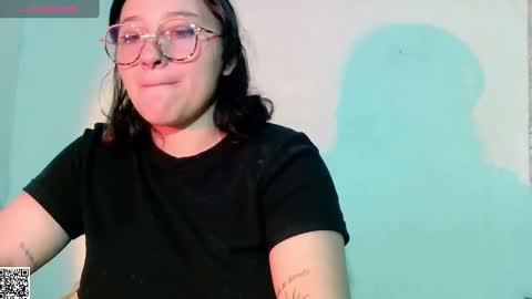 Naomi online show from February 14, 2025, 4:15 am