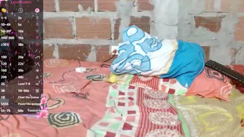 Snapshot of naomi_powel chatting on July 10, 2026, 1:54 am naomi_powel online show from July 10, 2026, 1:54 am