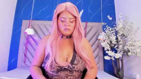 Snapshot of naomi_velour chatting on May 22, 2026, 7:08 pm naomi_velour online show from May 22, 2026, 7:08 pm