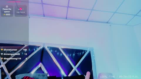 naomiharuno online show from December 7, 2024, 10:34 am