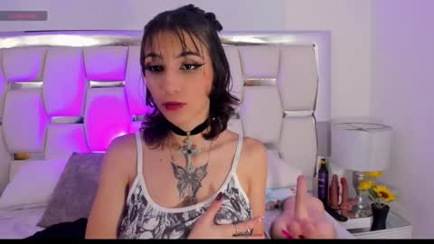 naomiharuno online show from February 21, 2025, 6:07 am