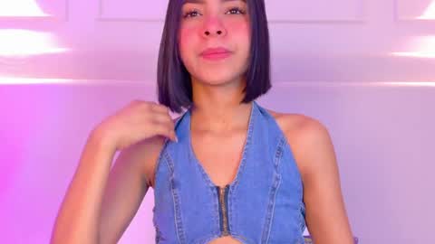 Naomi Klarc online show from April 11, 2026, 12:42 pm