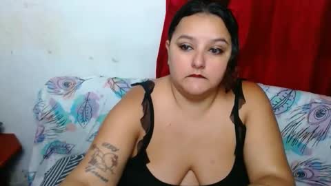 naomiquiin online show from November 29, 2025, 4:26 am