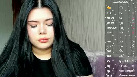 Snapshot of naomivibes chatting on June 5, 2026, 9:15 am Naomi online show from June 5, 2026, 9:15 am