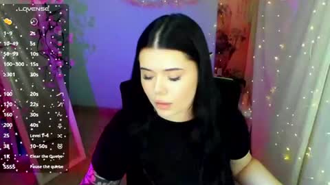 Naomi online show from June 25, 2026, 9:03 am