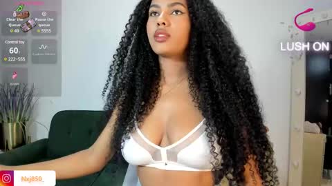 Naomi     online show from March 10, 2025, 2:39 am