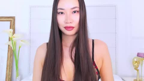 Naomi online show from February 2, 2025, 1:12 am