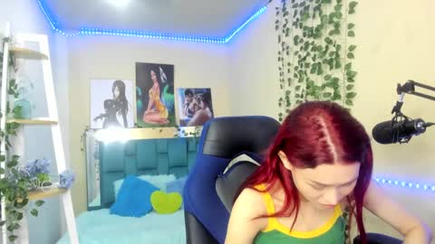 naomy online show from February 21, 2025, 7:43 pm