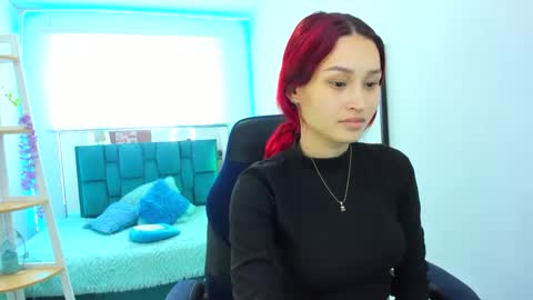 naomy online show from September 24, 2025, 7:28 pm