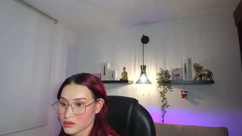 Snapshot of naomy_hot04 chatting on May 31, 2026, 12:08 am naomy online show from May 31, 2026, 12:08 am