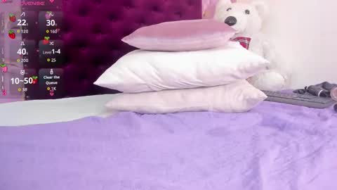 Naomy online show from February 28, 2026, 8:54 pm