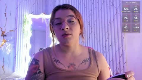 Naomy  online show from April 2, 2026, 3:26 am