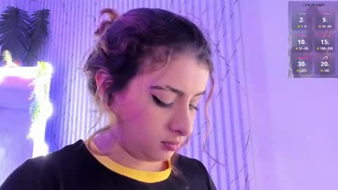 Naomy  online show from June 18, 2026, 9:14 am