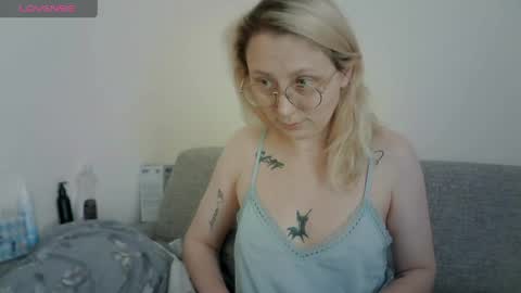 NaozuQAce online show from May 14, 2026, 12:56 pm