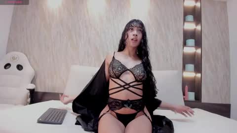 nara black  online show from April 14, 2026, 11:49 am