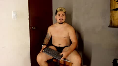 Snapshot of narciso_kh chatting on December 27, 2024, 10:55 am deibyd online show from December 27, 2024, 10:55 am