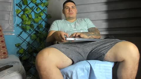 Snapshot of narciso_kh chatting on January 25, 2025, 2:14 pm deibyd online show from January 25, 2025, 2:14 pm