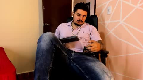 Snapshot of narciso_kh chatting on February 22, 2025, 1:13 pm deibyd online show from February 22, 2025, 1:13 pm