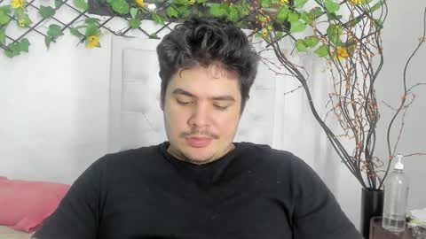 Snapshot of narciso_kh chatting on September 28, 2025, 3:12 am deibyd online show from September 28, 2025, 3:12 am