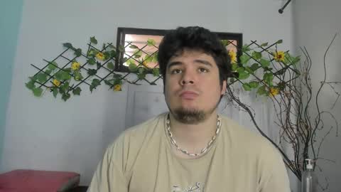 Snapshot of narciso_kh chatting on October 10, 2025, 4:28 pm deibyd online show from October 10, 2025, 4:28 pm