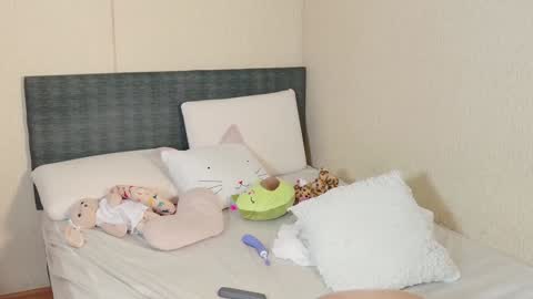 Naree online show from February 5, 2025, 6:04 pm