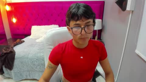 NASH KAI online show from October 14, 2025, 6:42 pm