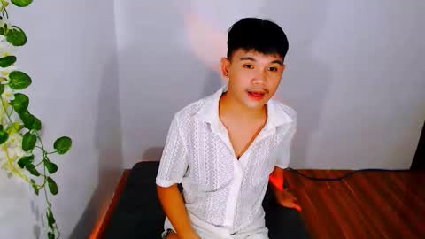 nashdiam online show from November 16, 2025, 2:22 pm