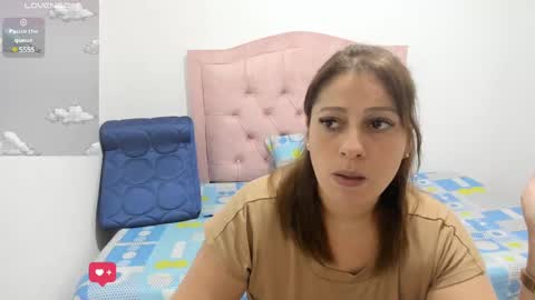 Nasly batista  online show from March 5, 2025, 3:08 am