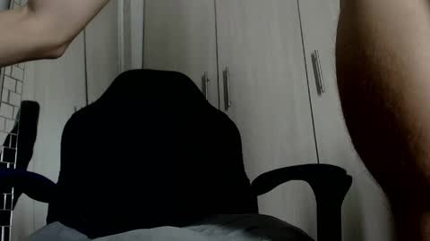 nassh_18 online show from May 16, 2026, 1:02 am