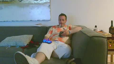 nassobout online show from June 7, 2026, 8:18 am