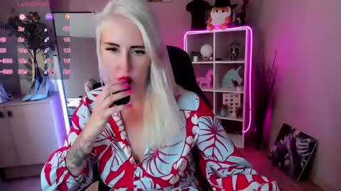 Nastya online show from June 22, 2026, 3:25 am