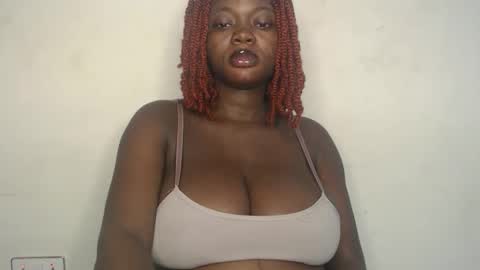 Snapshot of nastie_amanda chatting on October 13, 2025, 10:32 pm Amanda online show from October 13, 2025, 10:32 pm