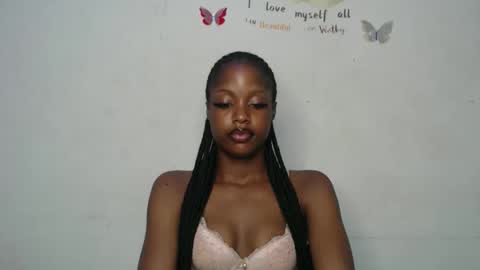 Snapshot of nastie_goddess chatting on May 19, 2026, 2:18 am perry online show from May 19, 2026, 2:18 am