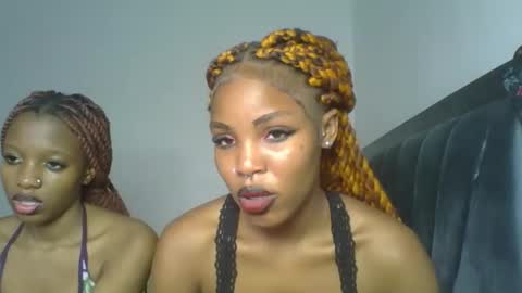 nasty_divah online show from May 27, 2026, 6:21 am